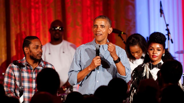 obama-singing-malia-birthday-2016-1092792-640x360.jpg 