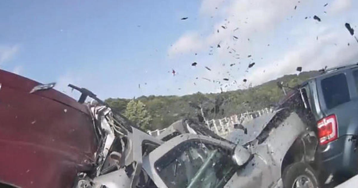 Dramatic Car Crash Caught On Camera Cbs News 