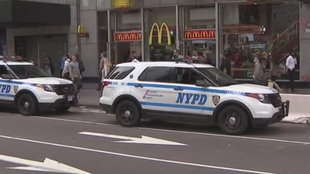 nypd-times-square.jpg 