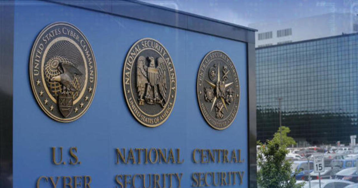 Ex Nsa Contractor Accused Of Stealing Secrets Faces Judge Cbs News 9206