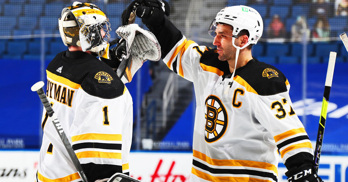 Jeremy Swayman ready to embrace greater role on retooling Bruins