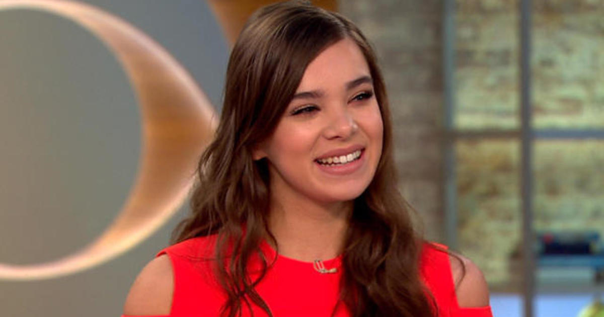 Hailee Steinfeld on new movie, music and rise to stardom - CBS News