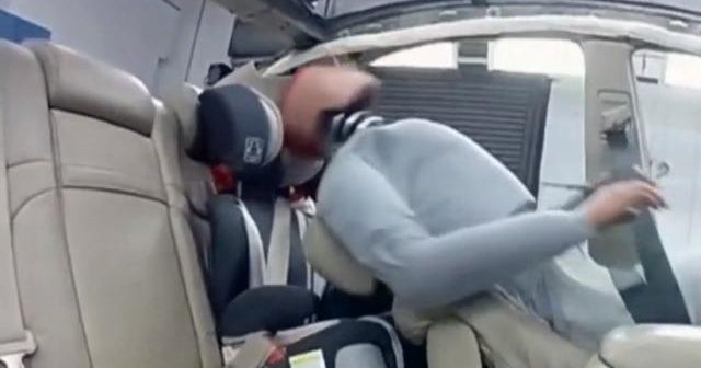 Senators propose legislation to boost vehicle seat safety