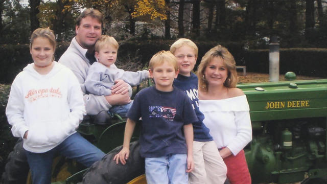 cbsn-fusion-former-prosecutor-accused-of-killing-his-wife-thumbnail-1271826-640x360.jpg 