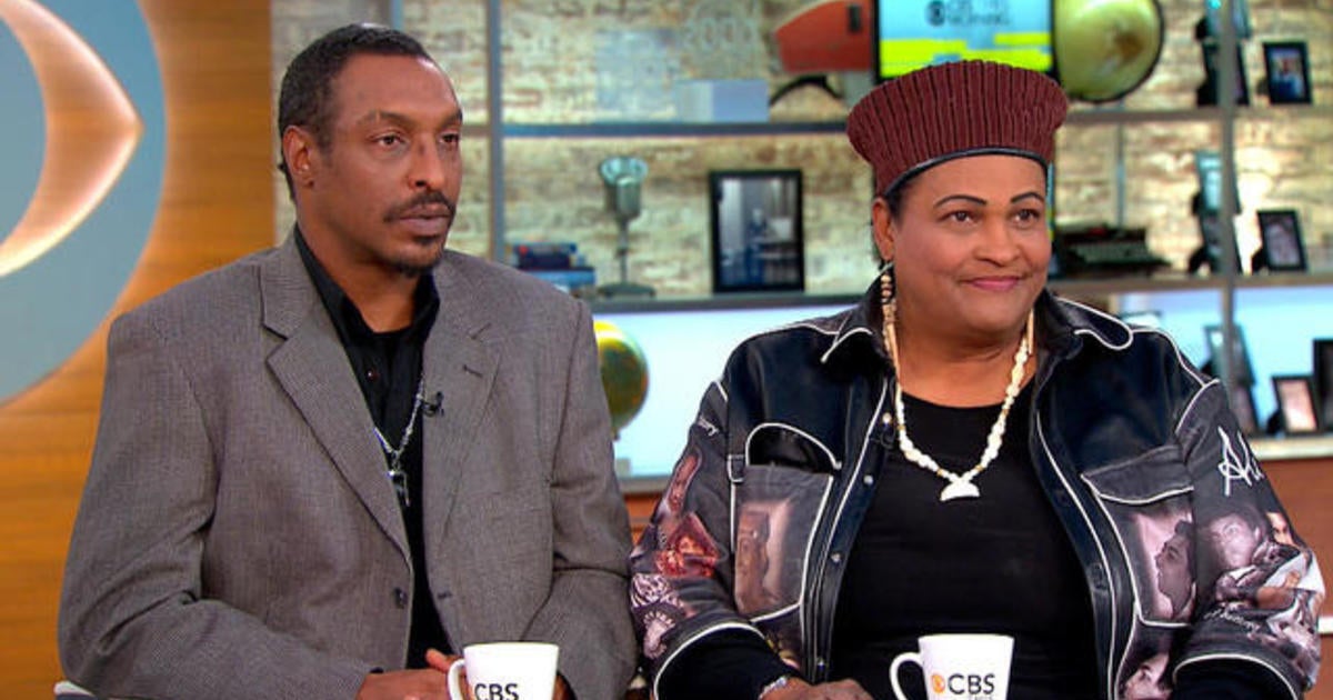 Muhammad Ali Jr. and mother on being detained at Florida airport - CBS News