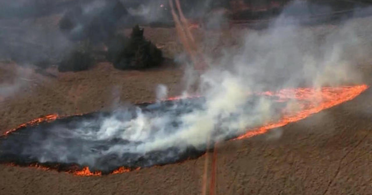 Wildfires Scorch Thousands Of Acres In Midwest Plains Cbs News 3299