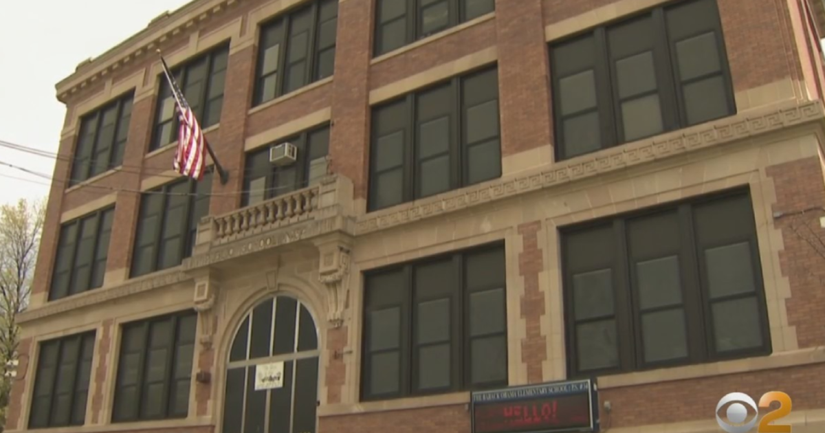 Jersey City Public Schools Welcome Back Younger Students After 14 Month 