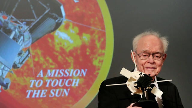 0531-cbsn-nea-touchingthesun-1326621-640x360.jpg 