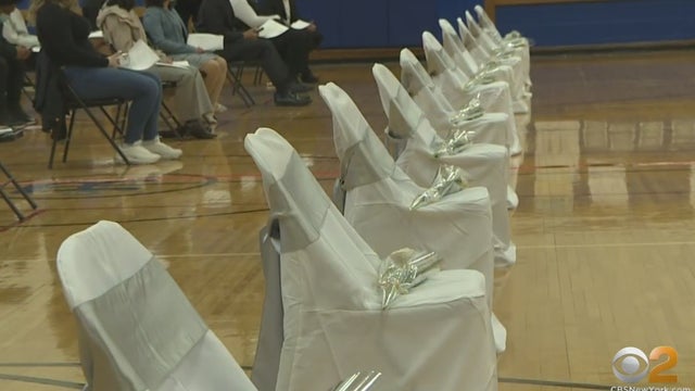 Yonkers-honors-10-dead-students.jpg 