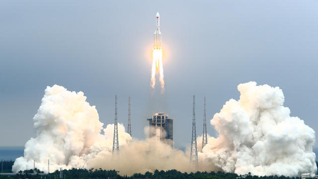 cbsn-fusion-rocket-debris-from-chinas-space-station-launch-is-hurtling-to-earth-thumbnail-708709-640x360.jpg 