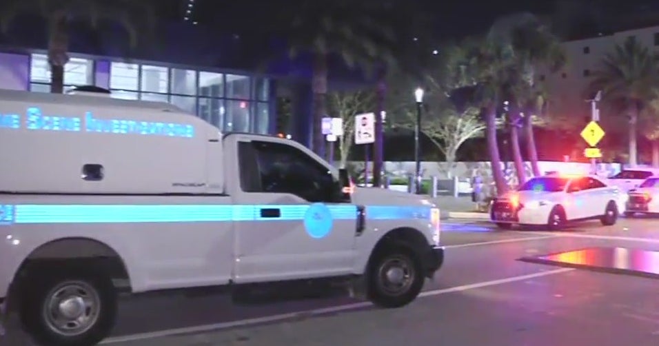 Miami Police Investigate Fatal Shooting Of Woman In NE Miami - CBS Miami