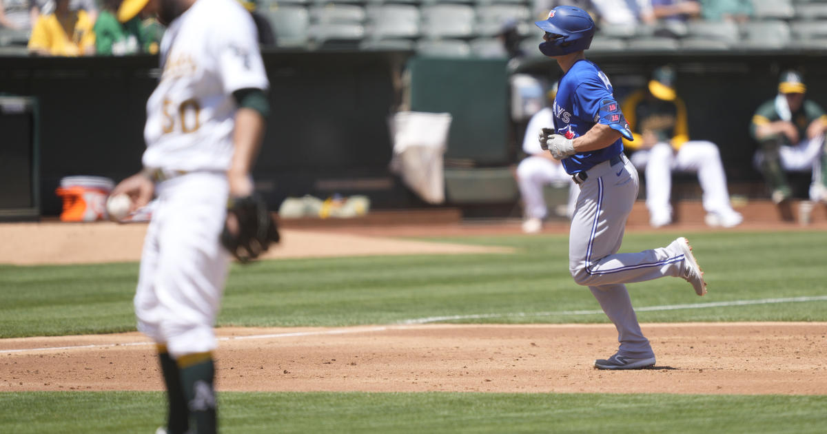 Randal Grichuk drives in 5, Toronto Blue Jays beat Oakland A's 10-4 for  series split 