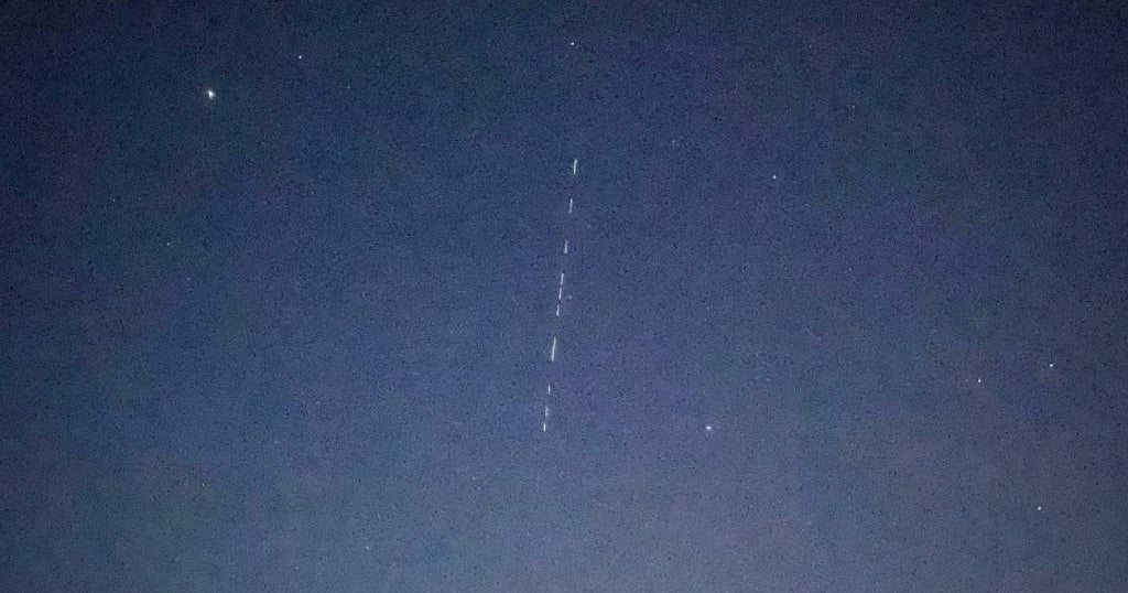 Strange Line Of Lights Reported Across Sky By People In Western