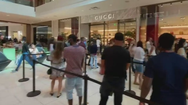 Aventura-Mall.jpg 