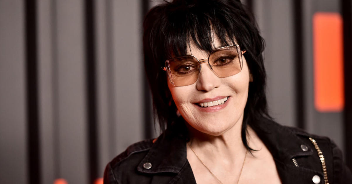 Rocker Joan Jett serves as an honorary bat girl during the Baltimore Orioles  reunion game against the Philadelphia Phillies, Sunday, June 29, 2003, at  Camden Yards in Baltimore. The two teams played in the 1983 World Series.  (AP Photo/Nick Wass Stock