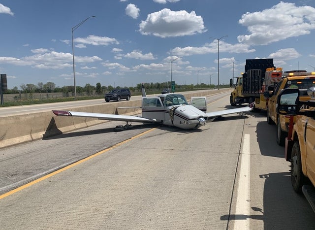 I-355 Small Plane Emergency Landing 