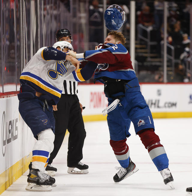 Landeskog's hat trick leads Avalanche to rout over Jets