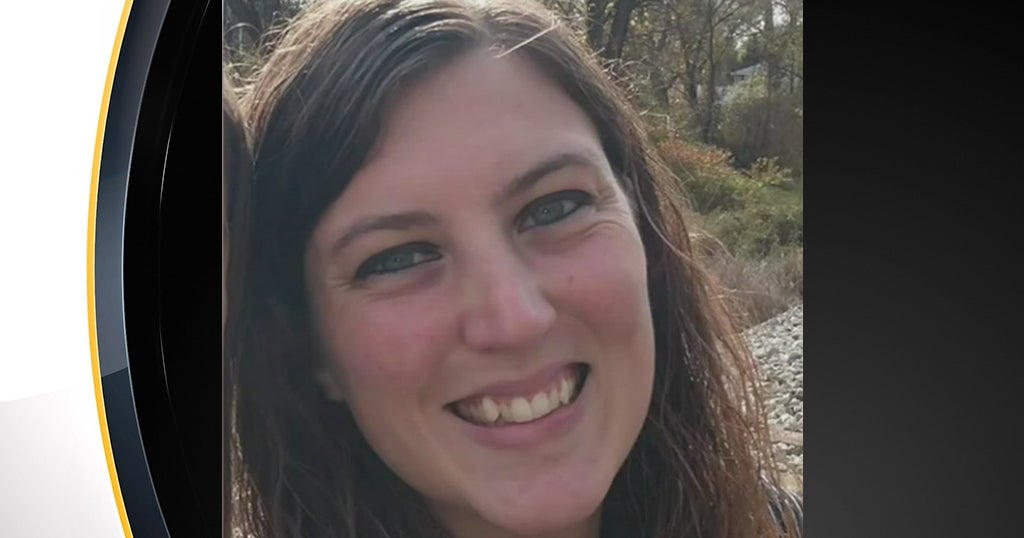 Mom Accused Of Faking Daughter's Terminal Illness To Raise Money CBS(02)