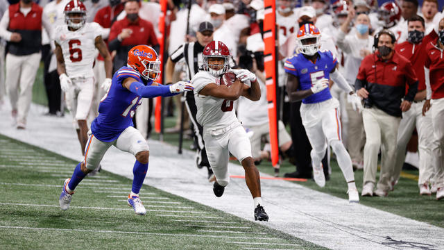 CBS Sports announces 2021 college football TV schedule - WINK News