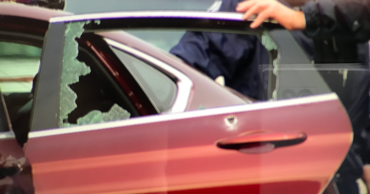 Man Fatally Shot While Getting Into Rideshare In South Shore CBS Chicago