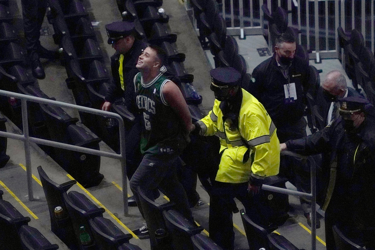 Nets Celtics Basketball 