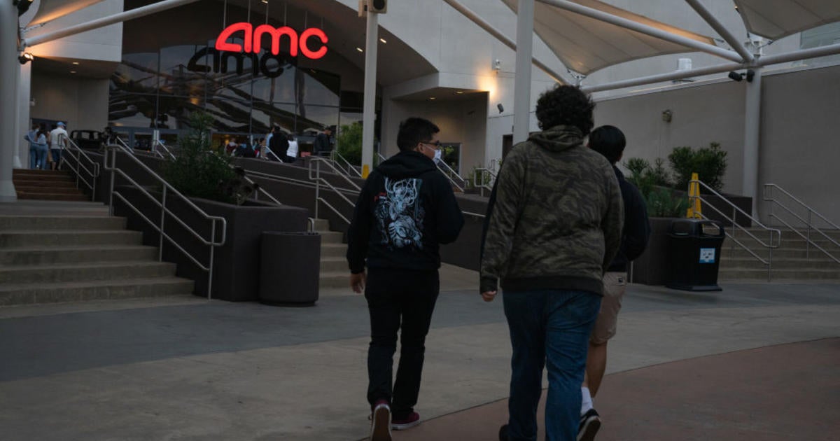 amc-regal-cinemark-drop-mask-requirements-but-faces-stay-covered-in