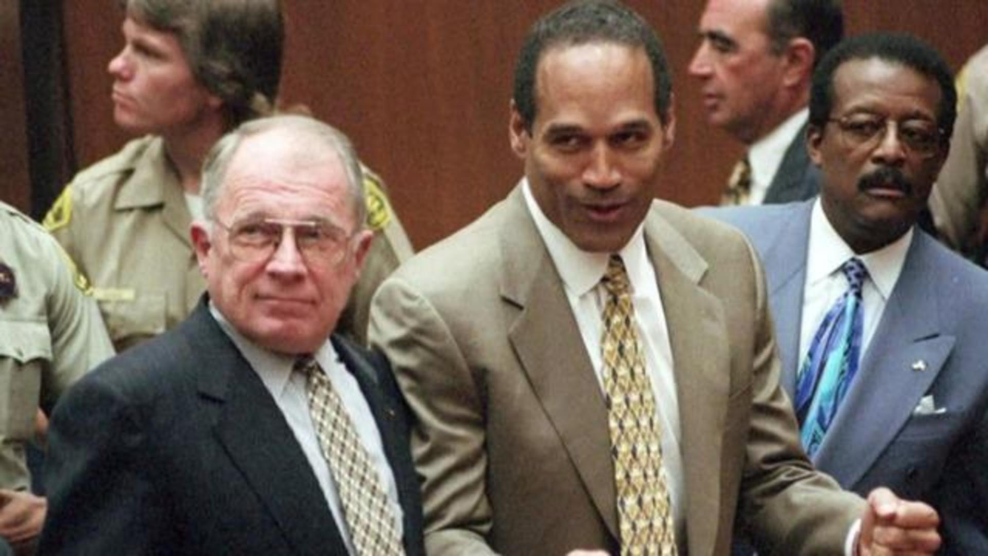 Lawmaker wants O.J. Simpson's name removed from Wall of Fame