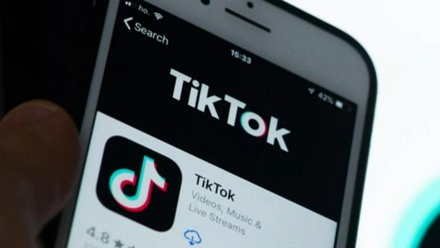 cbsn-fusion-tiktok-accused-of-promoting-homophobic-videos-thumbnail-729114-640x360.jpg 