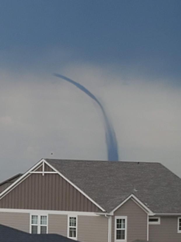 The-tornado-as-seen-from-Erie-credit-Thomas-Hayward-2.jpg 