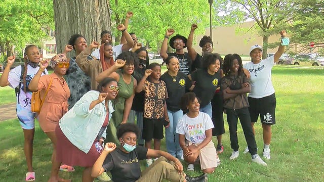 Young-people-speak-out-about-violence-in-Minneapolis.jpg 