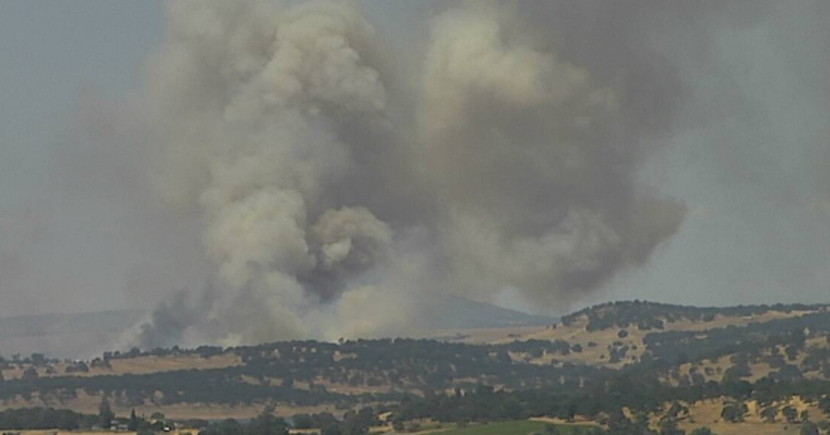Evacuations Lifted For Fast Moving Grassfire In Yuba County Cbs Sacramento