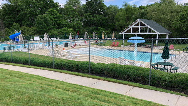 adams-ridge-pool.png 