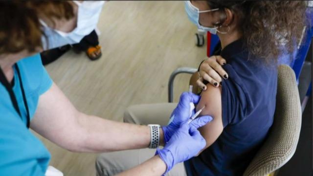 cbsn-fusion-us-covid-19-highly-contagious-variant-first-detected-in-india-thumbnail-731384-640x360.jpg 