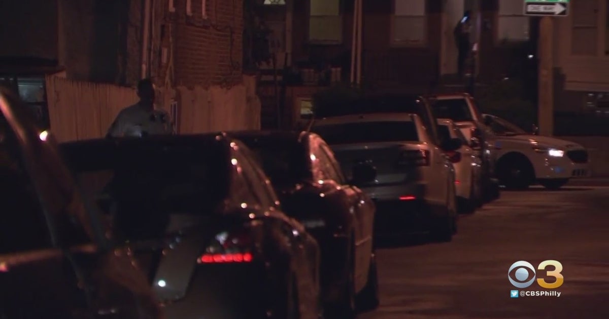 Philadelphia Police Searching For Gunman After 29-Year-Old Man Shot ...