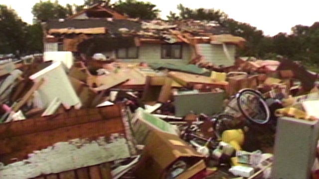 1981-Twin-Cities-tornado.jpg 