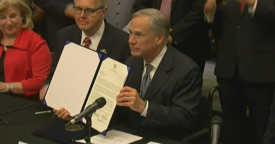 Texas Border Wall: Gov. Abbott Says Nearly $400,000 Raised In First ...