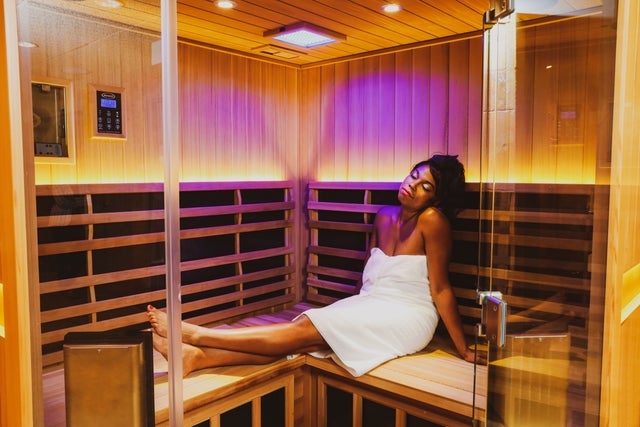 Grand Spa and Salon Sauna