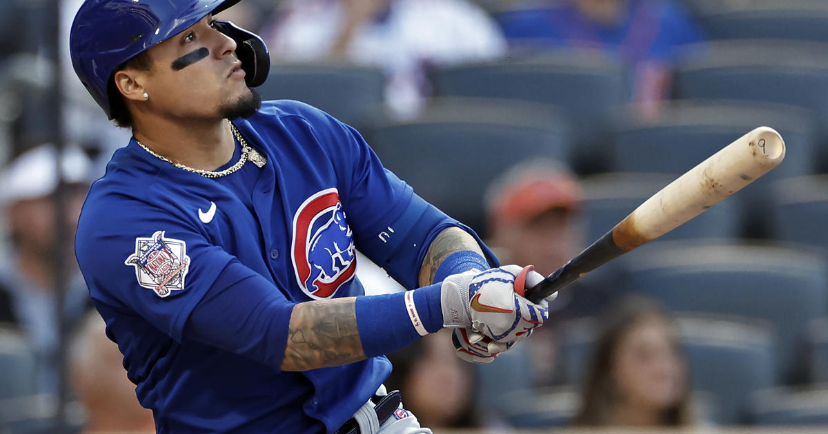 Cubs' Javy Baez Reveals He Retires, Collects His Home Run Bats