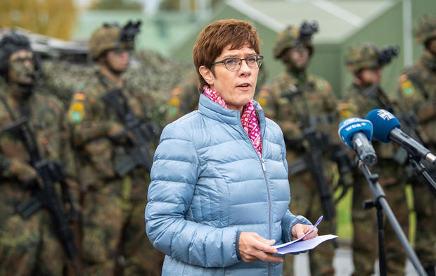 Minister of Defence travels to the Baltic States 