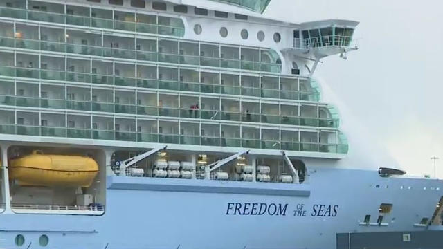 Freedom-Of-The-Seas.jpg 