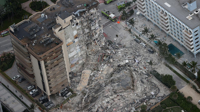 building-collapse-4.jpg 