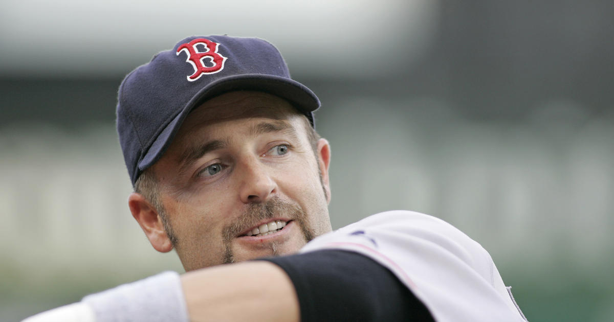 Former Boston Red Sox player Mark Bellhorn key to breaking curse in 2004 