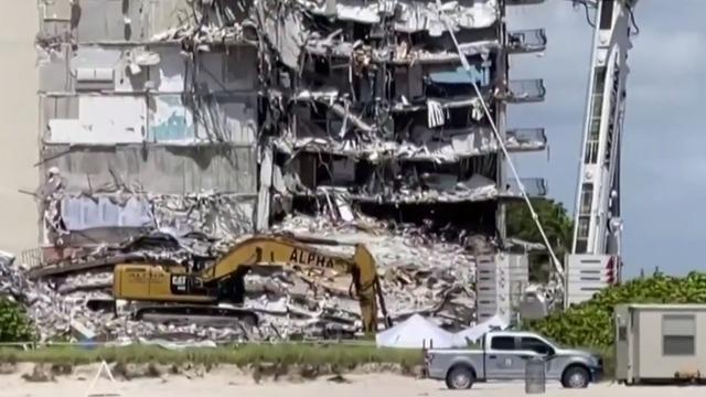 cbsn-fusion-feds-who-probed-twin-towers-to-handle-florida-condo-collapse-investigation-thumbnail-742888-640x360.jpg 
