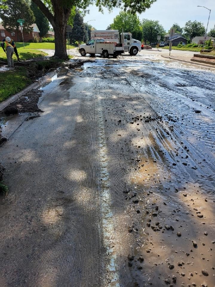 Denver Water Main Break Floods Park Hill Streets - CBS Colorado