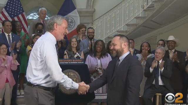 Bill-de-Blasio-and-Corey-Johnson.jpg 