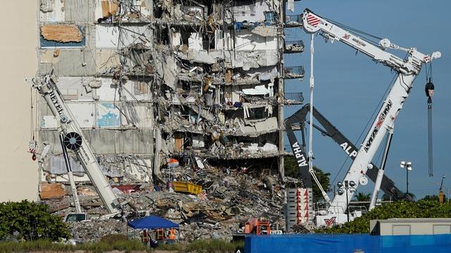 cbsn-fusion-search-and-rescue-efforts-paused-at-site-of-florida-building-collapse-over-safet-concerns-thumbnail-745349-640x360.jpg 