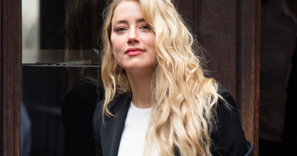 More than 130 organizations sign open letter in support of Amber Heard - Vimarsana News