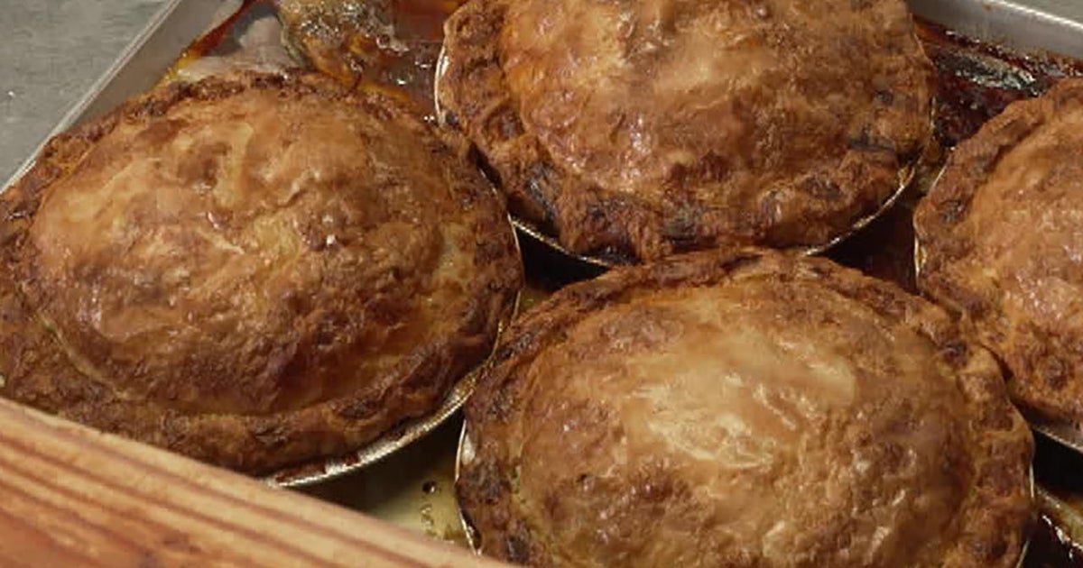 Recipe: Apple Pie from Pies 'n' Thighs - CBS News