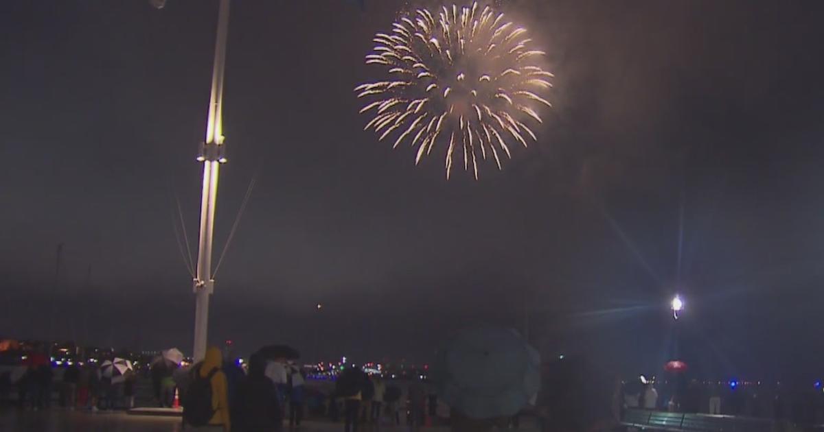 Dozens Enjoy 1st Night Of Boston Harborfest's Independence Day Weekend