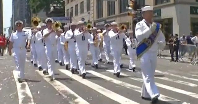 Tickertape parade held in NYC for essential workers CBS News